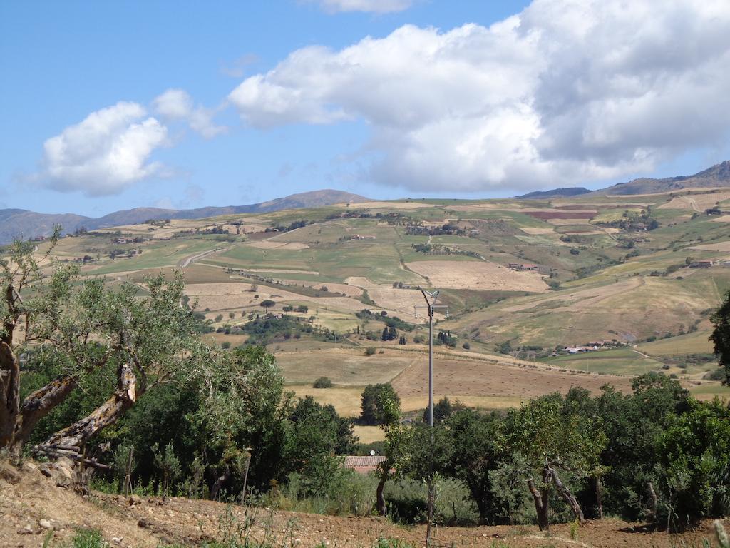 Agriturismo San Pietro Gangi Exteriér fotografie